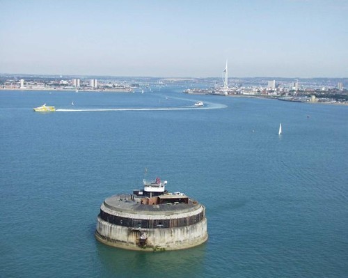 Spitbank Fort today © SW